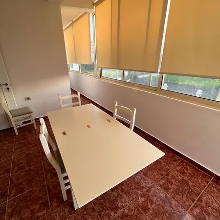 Hotel-gjovalini *